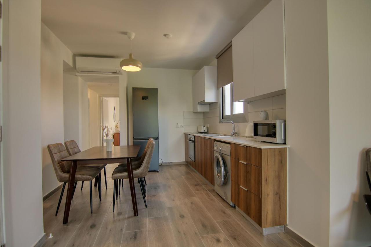 Phaedrus Living Coral Aura Apartament Larnaca