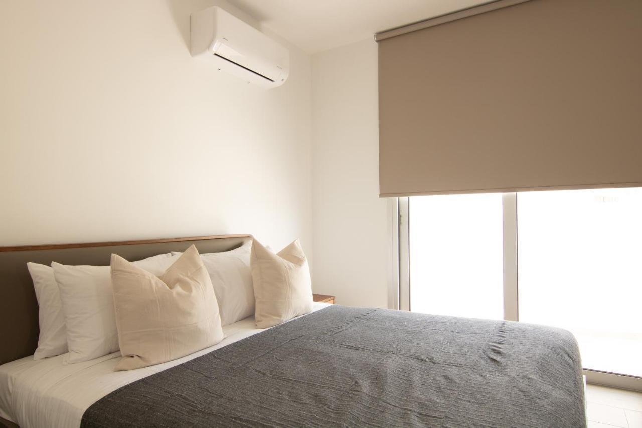 Apartament Phaedrus Living Coral Aura Larnaca